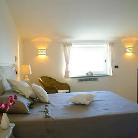 Holiday home Manu
